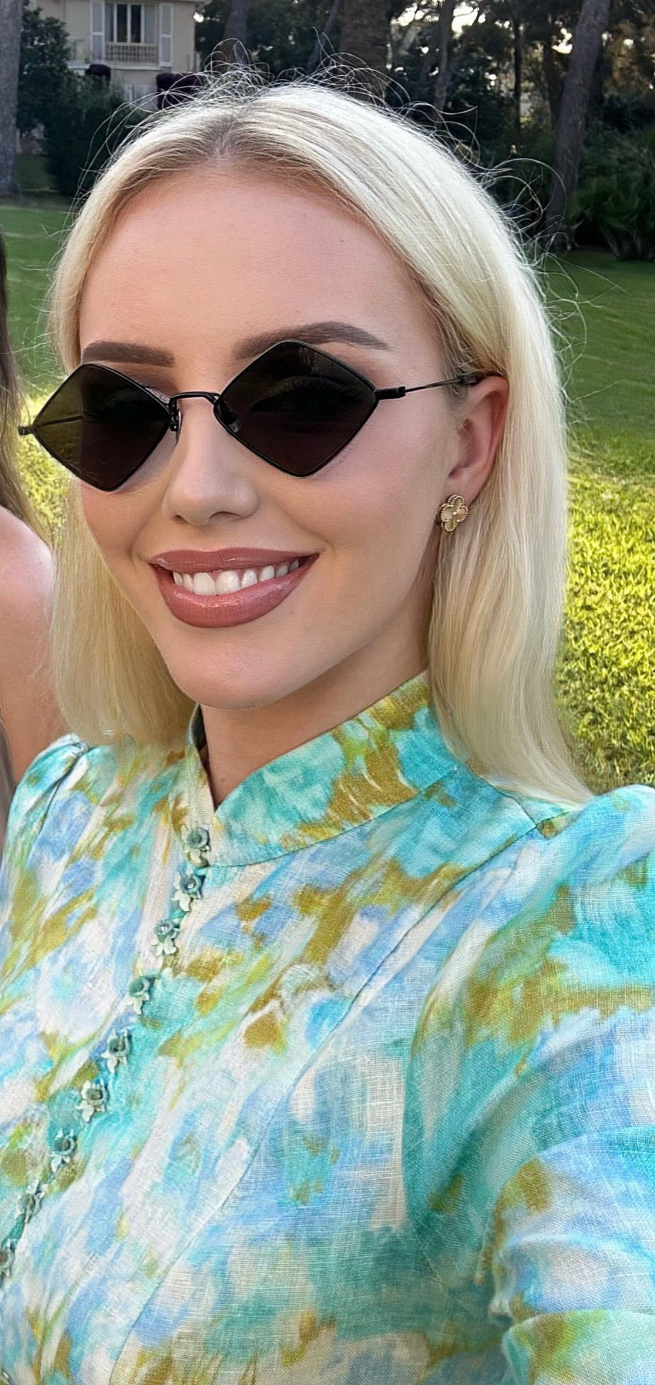 Good View Glasses